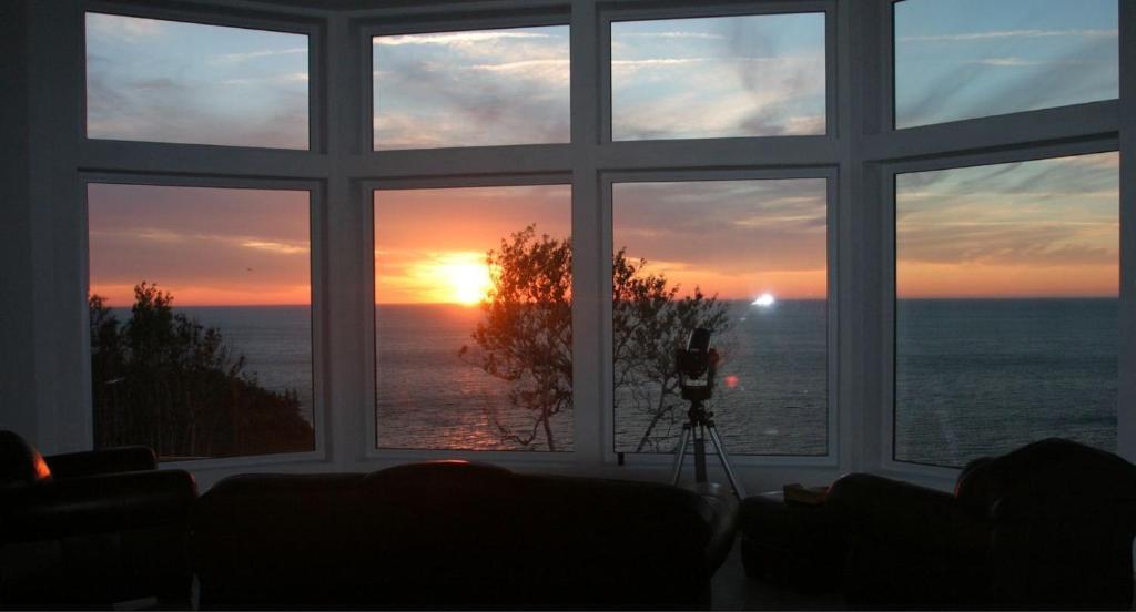 Cliffside Bed & Breakfast Culloden Esterno foto